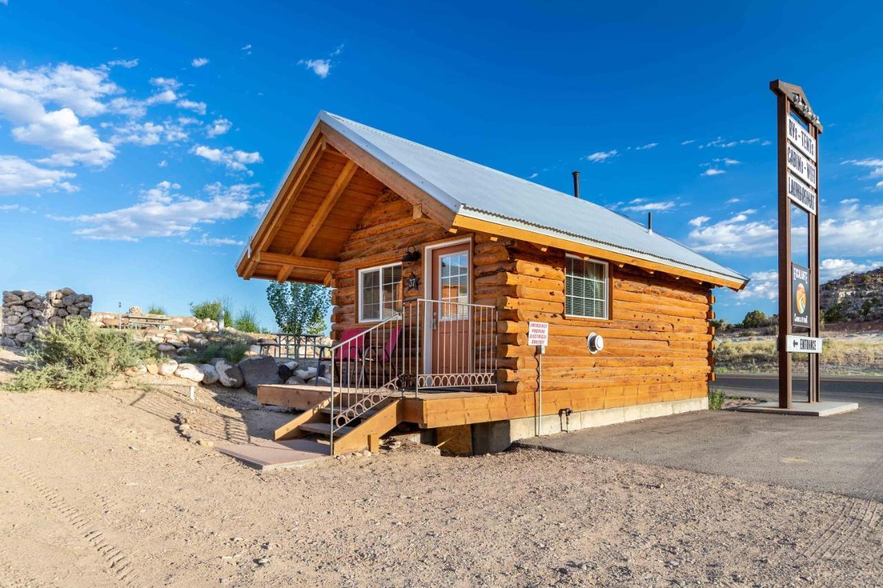 Escalante Grand Resort Exterior photo